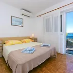 6 *